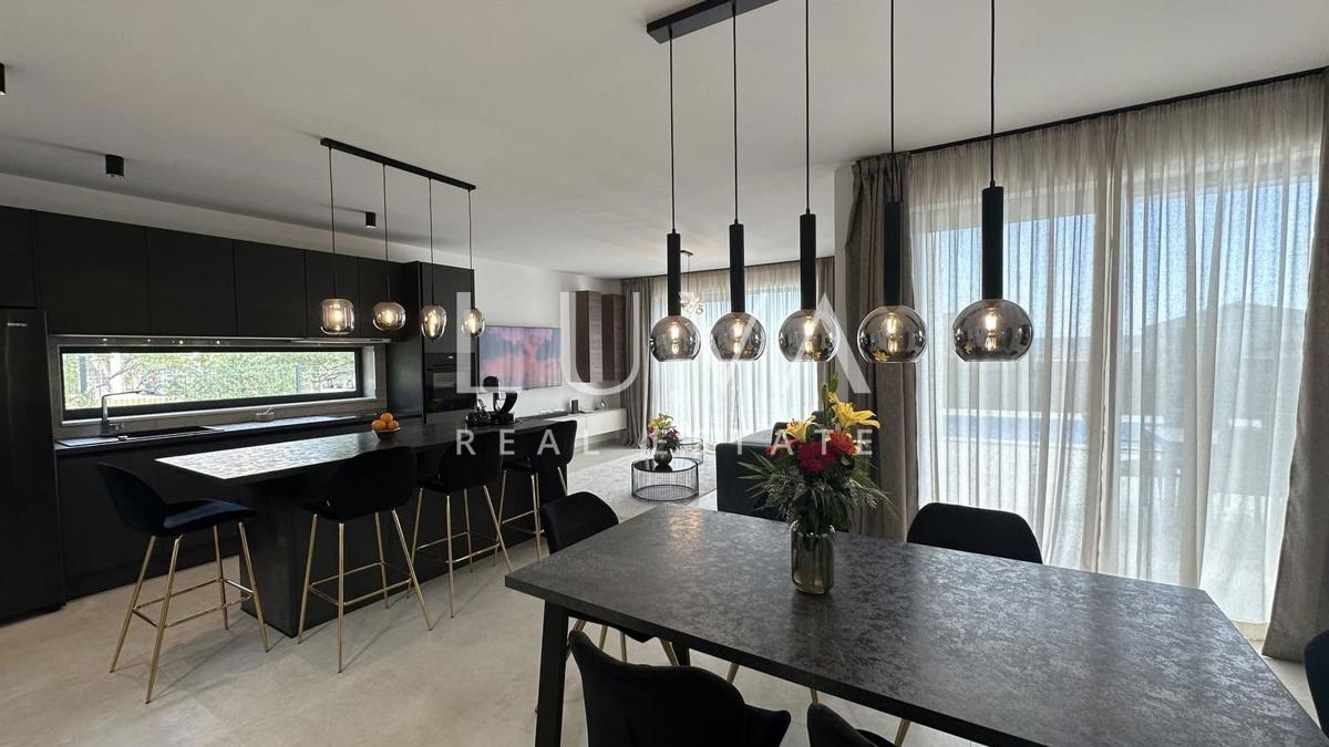 Maison À vendre - SPLITSKO-DALMATINSKA KAŠTELA