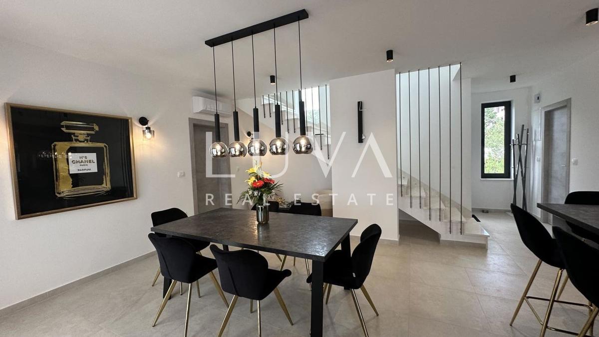 Maison À vendre - SPLITSKO-DALMATINSKA KAŠTELA