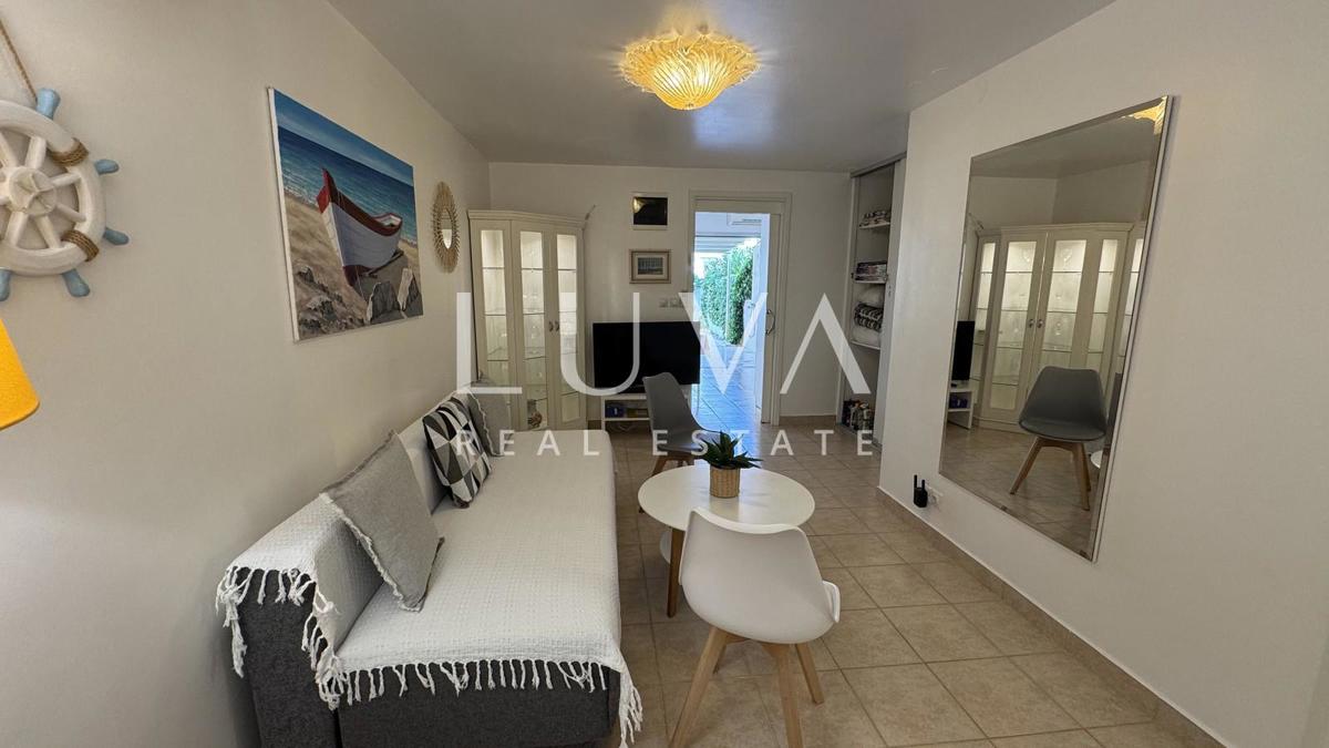 House For sale - ISTARSKA NOVIGRAD