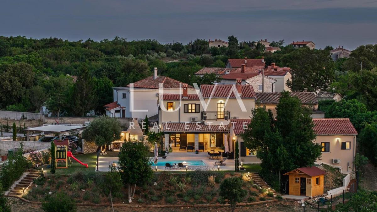 Casa In vendita - ISTARSKA RAŠA