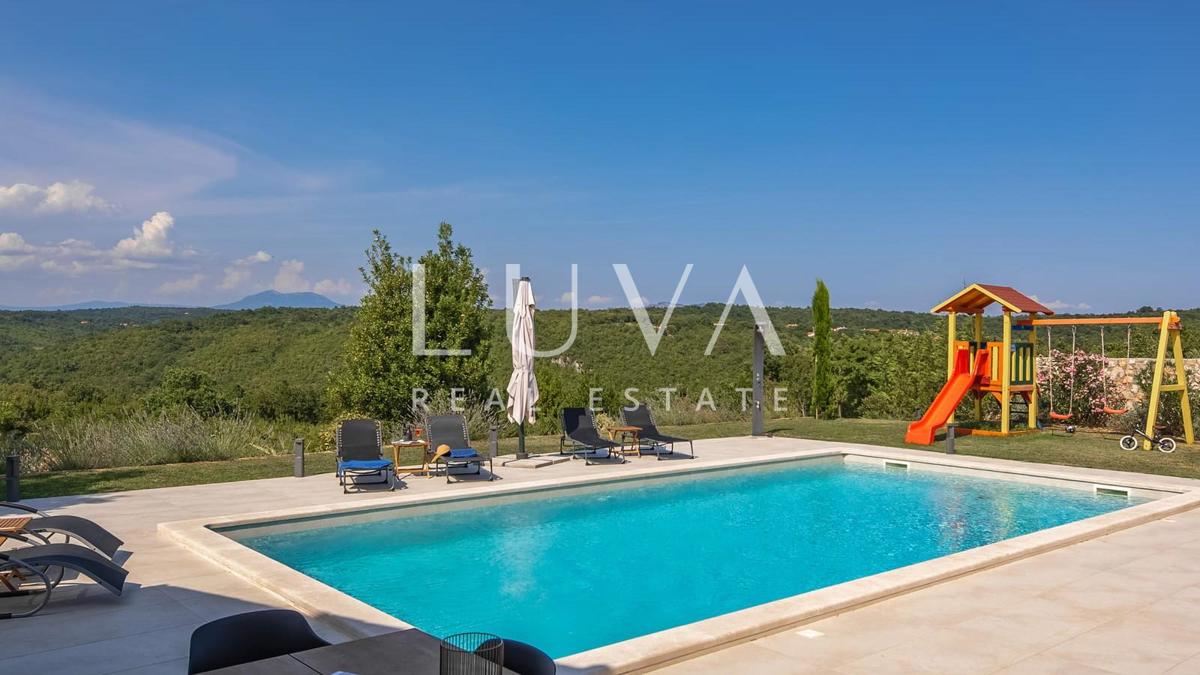 Casa In vendita - ISTARSKA RAŠA