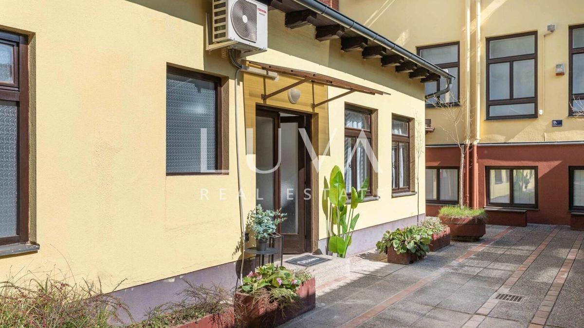 Appartement À louer - GRAD ZAGREB ZAGREB