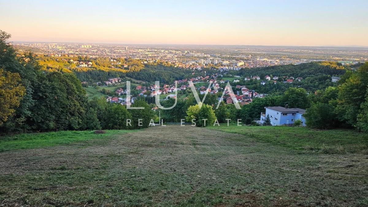 Terreno In vendita - Grad Zagreb Zagreb - foto 2/9