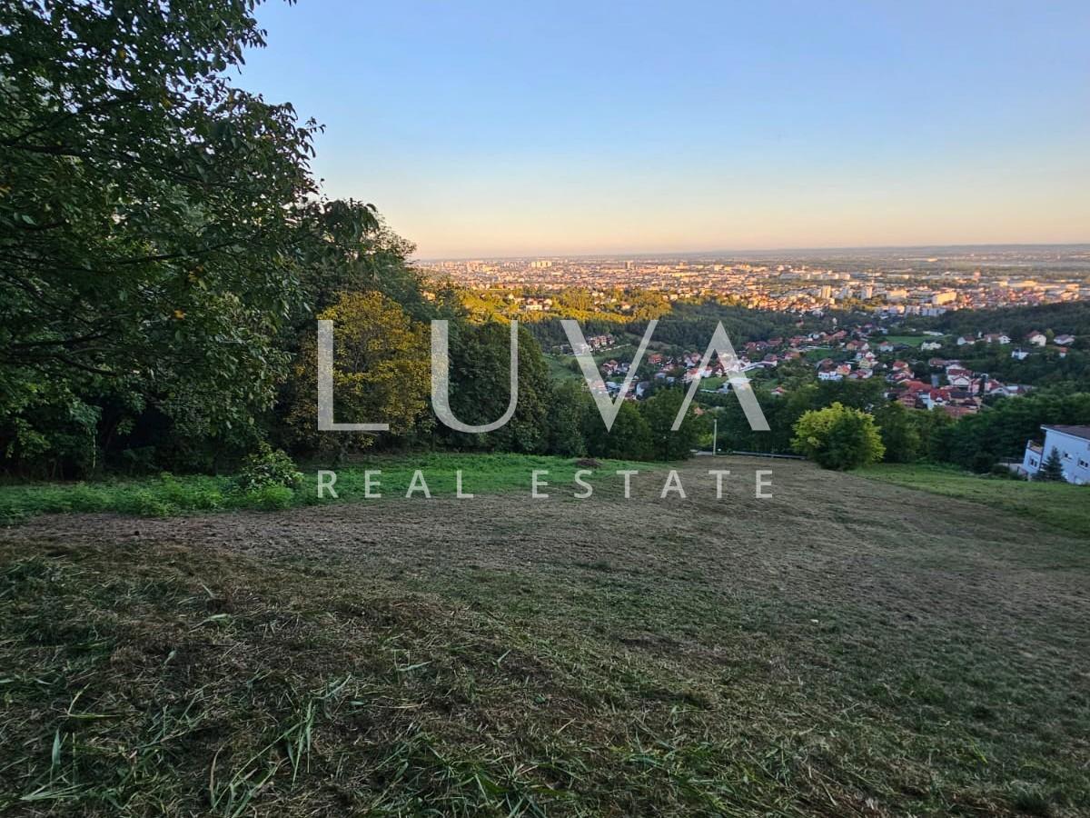 Terreno In vendita - GRAD ZAGREB ZAGREB