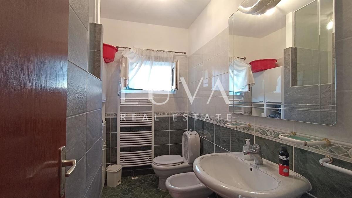 House For sale - SPLITSKO-DALMATINSKA MARINA