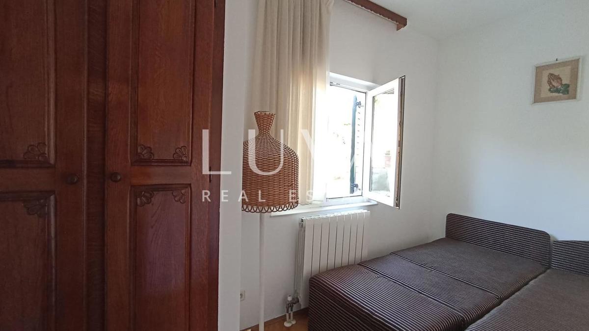 House For sale - SPLITSKO-DALMATINSKA MARINA
