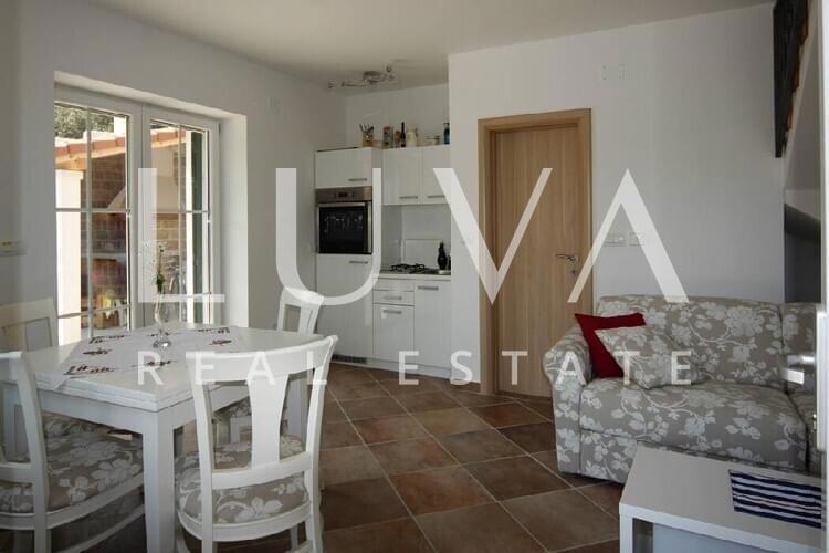 House For sale - SPLITSKO-DALMATINSKA STARI GRAD