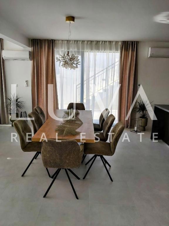 Maison À vendre - SPLITSKO-DALMATINSKA ŠOLTA