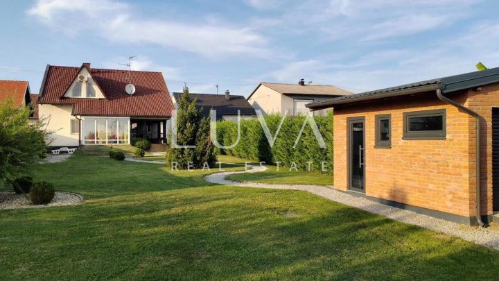 Dom na sprzedaż 300 m² – Osijek