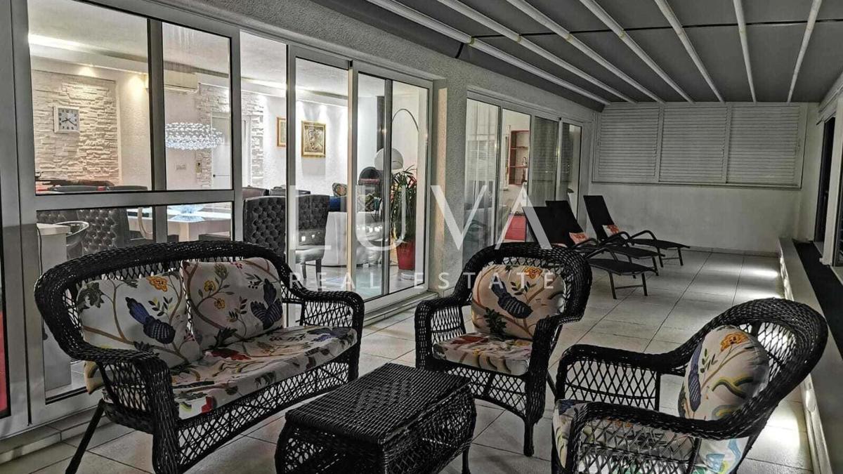Haus Zu verkaufen - SPLITSKO-DALMATINSKA VIS