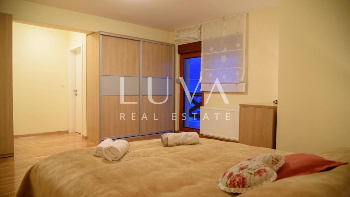 House For sale - KARLOVAČKA OGULIN