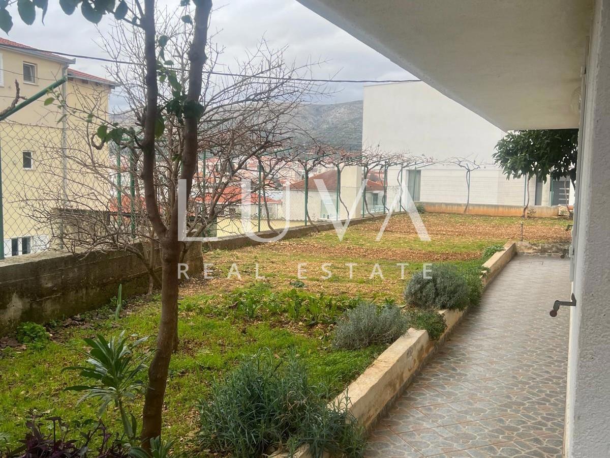 Haus Zu verkaufen - SPLITSKO-DALMATINSKA TROGIR
