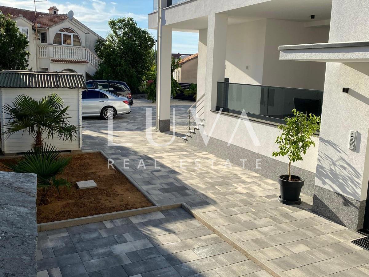 Maison À vendre - ŠIBENSKO-KNINSKA VODICE