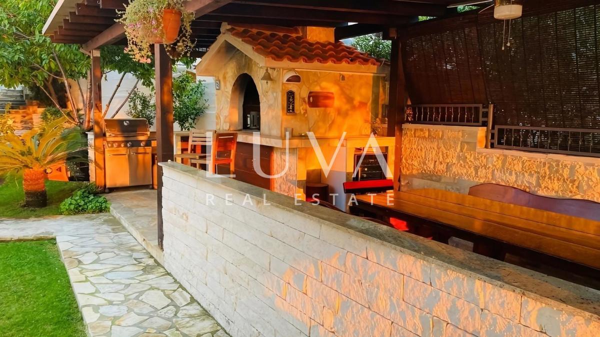 House For sale - šibensko-kninska šibenik - foto 5/13