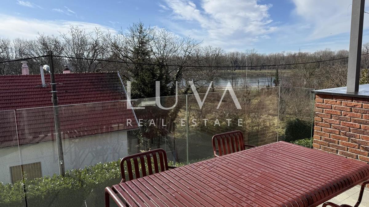 Appartement À louer - GRAD ZAGREB ZAGREB