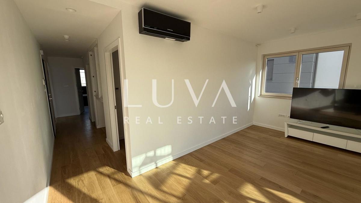 Appartement À louer - GRAD ZAGREB ZAGREB