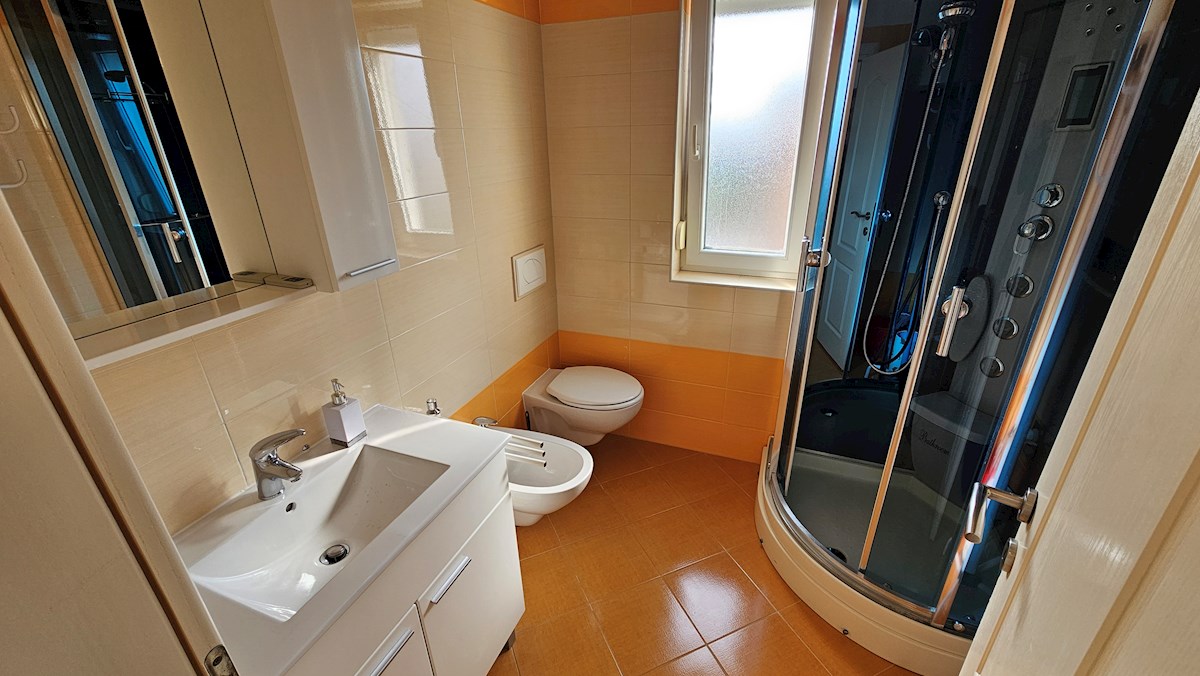 Flat For sale - ISTARSKA NOVIGRAD