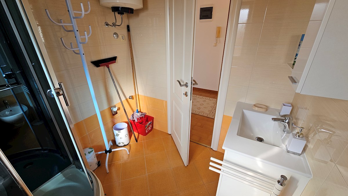 Flat For sale - ISTARSKA NOVIGRAD