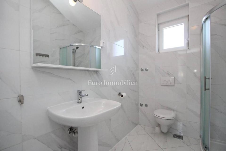 Casa In vendita - PRIMORSKO-GORANSKA KRK