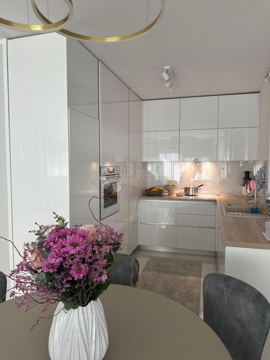 Flat For rent - Grad Zagreb Zagreb - foto 2/37