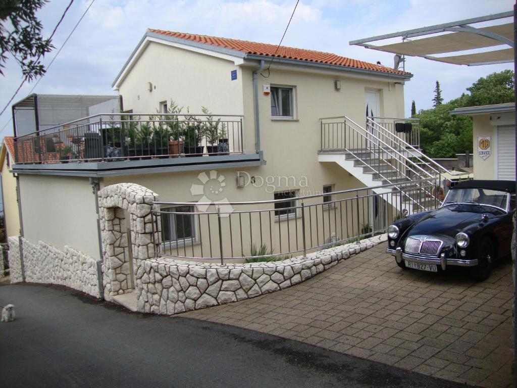 House For sale - Primorsko-goranska Novi Vinodolski - foto 1/42