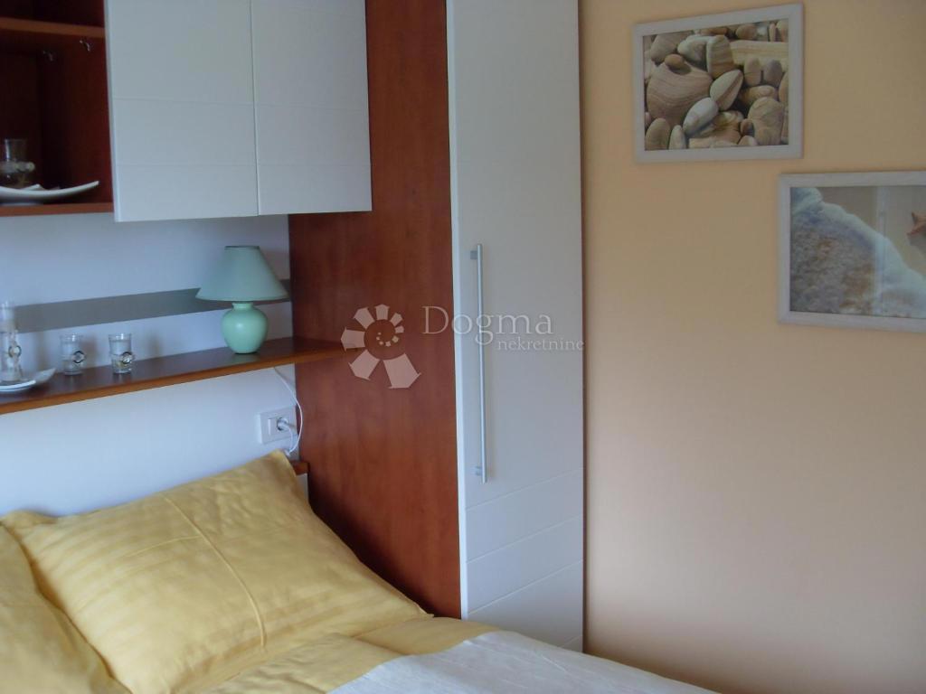 House For sale - PRIMORSKO-GORANSKA NOVI VINODOLSKI
