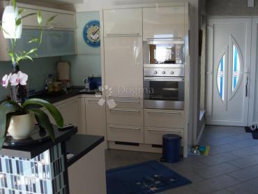 House For sale - Primorsko-goranska Novi Vinodolski - foto 4/42