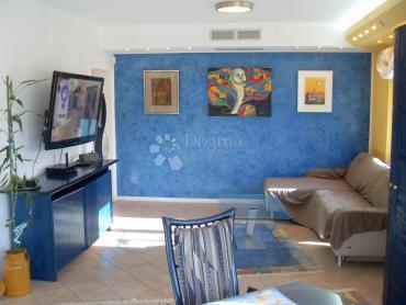 House For sale - PRIMORSKO-GORANSKA NOVI VINODOLSKI