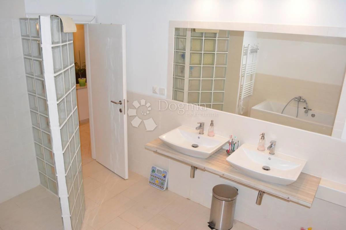 House For sale - ISTARSKA POREČ