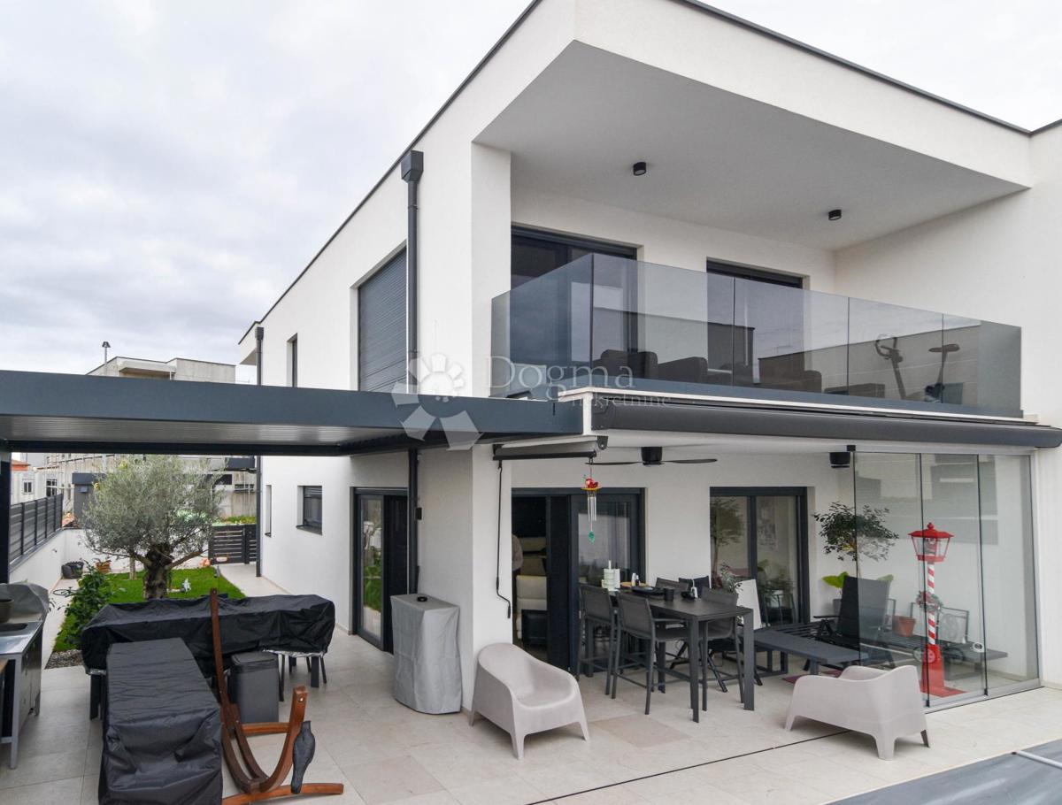 House For sale - ISTARSKA UMAG