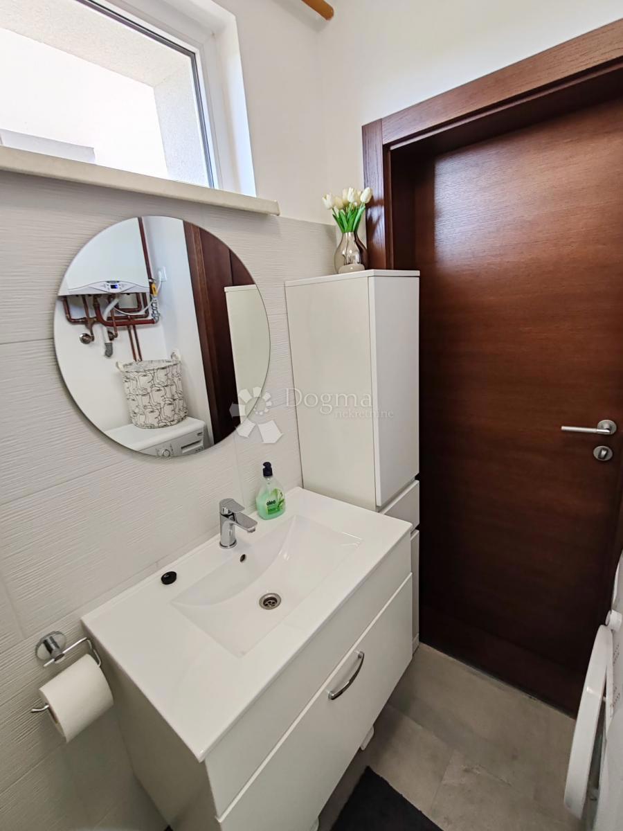 Maison À louer - VARAŽDINSKA TRNOVEC BARTOLOVEČKI