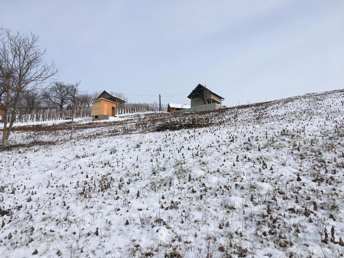 Pozemok Na predaj - KRAPINSKO-ZAGORSKA VELIKO TRGOVIŠĆE