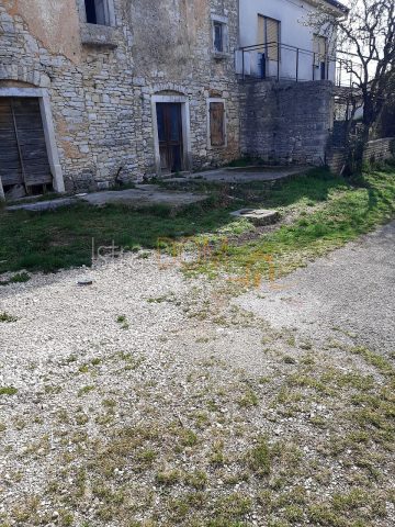 Land for sale 9382 m² – Barban