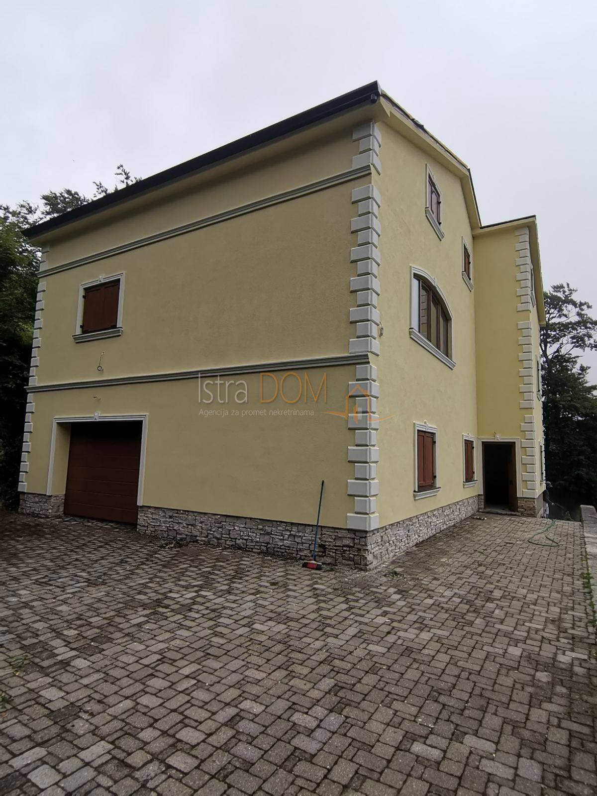 Dom Na predaj - PRIMORSKO-GORANSKA OPATIJA