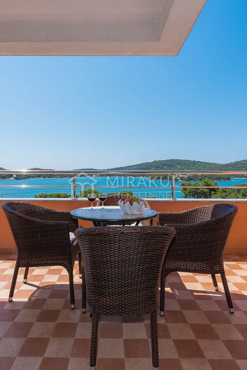 Apartment Zu verkaufen - šibensko-kninska Murter - foto 1/12