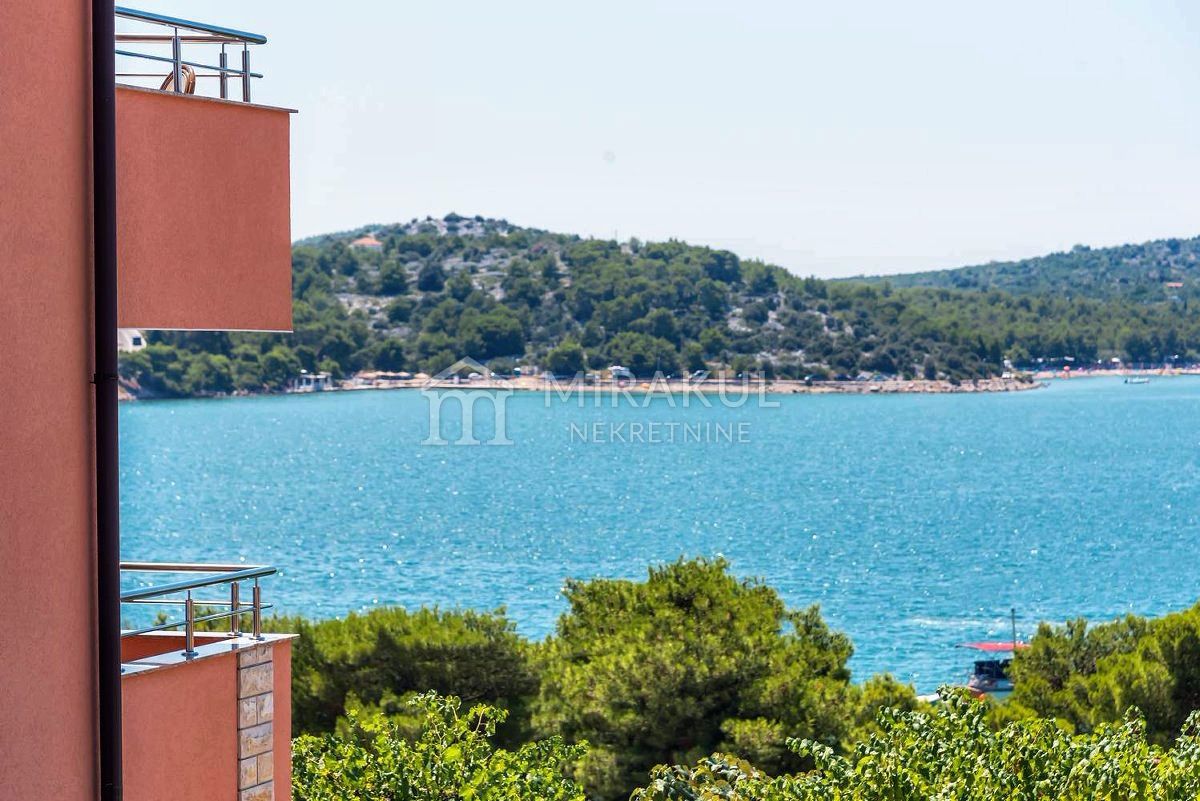 Apartment Zu verkaufen - ŠIBENSKO-KNINSKA MURTER