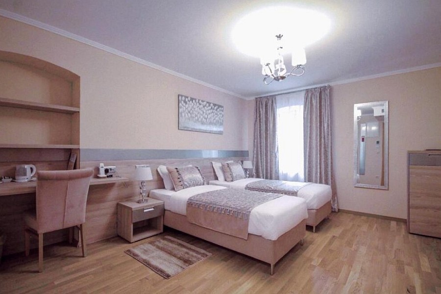 Business premises For sale - SPLITSKO-DALMATINSKA KAŠTELA