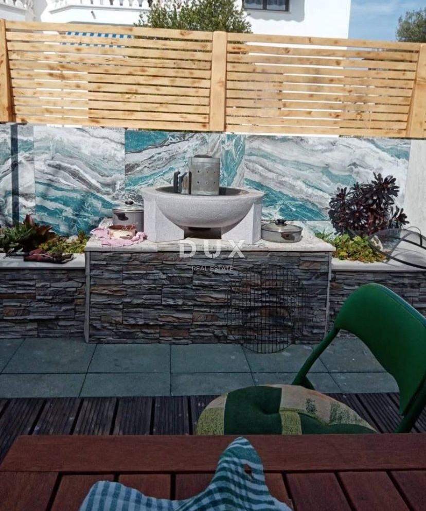 House For sale - ŠIBENSKO-KNINSKA VODICE