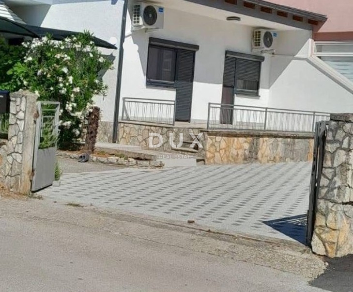 House For sale - šibensko-kninska Vodice - foto 3/15