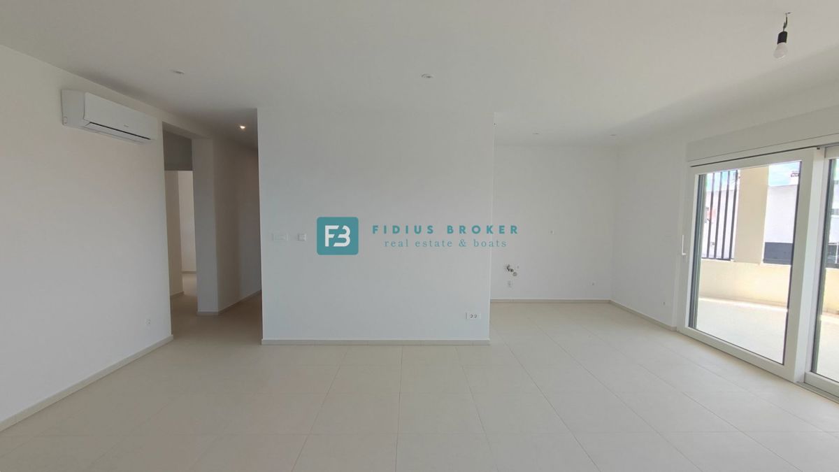 Flat For sale - ŠIBENSKO-KNINSKA VODICE