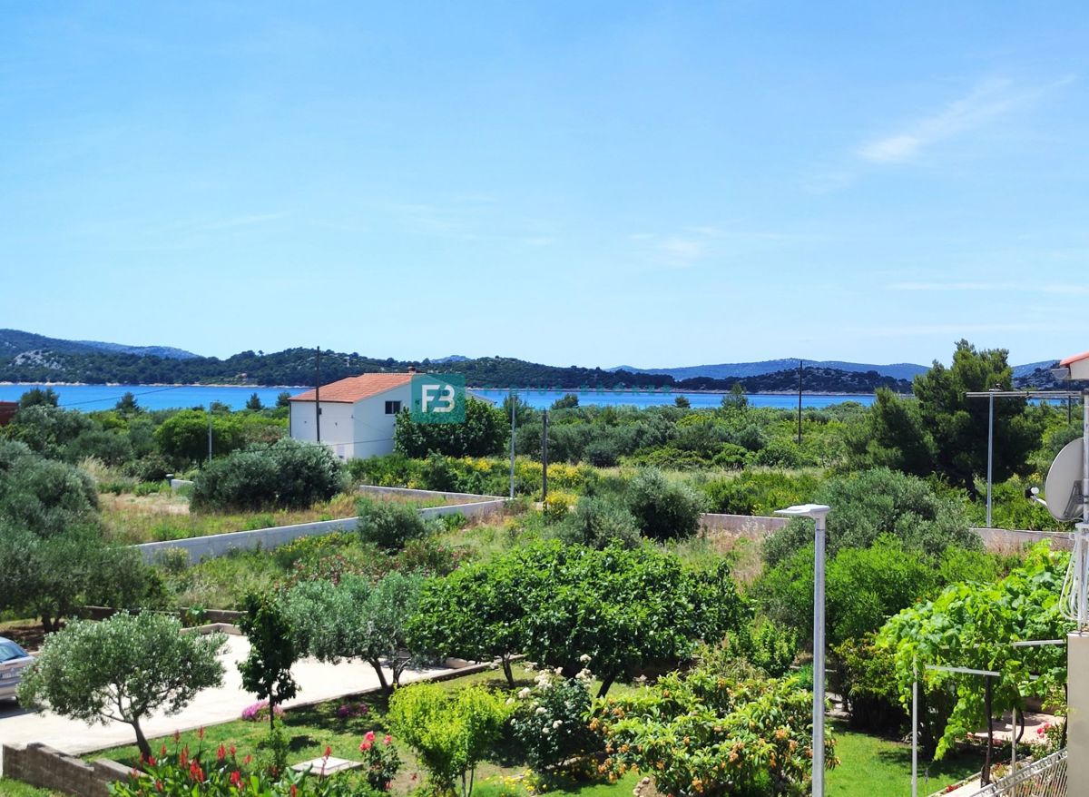 Flat For sale - ŠIBENSKO-KNINSKA VODICE
