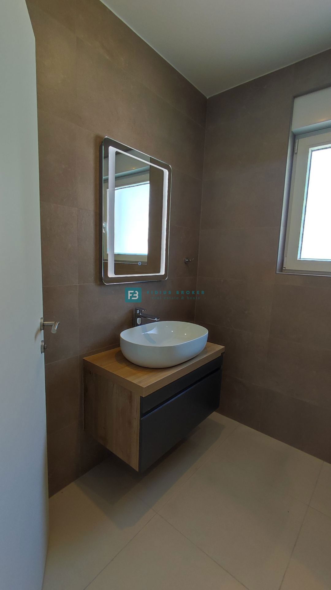 Flat For sale - ŠIBENSKO-KNINSKA VODICE