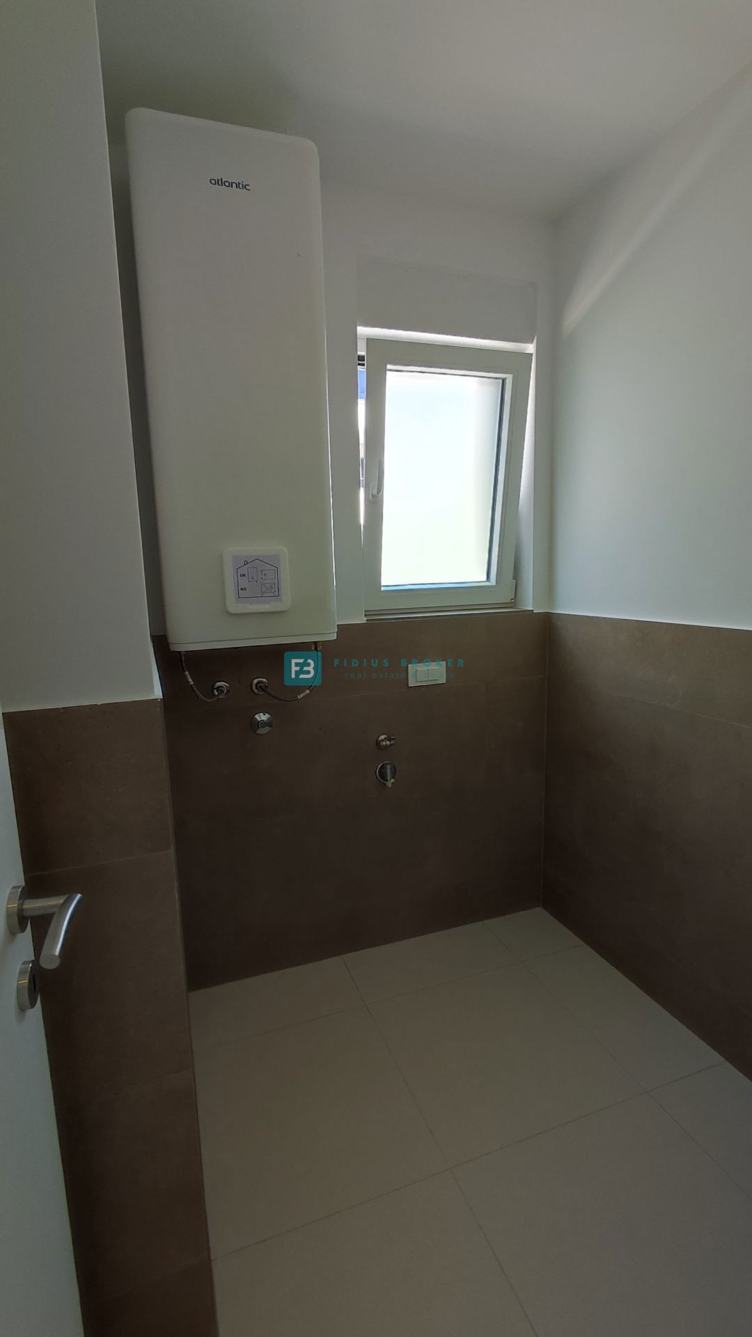 Flat For sale - ŠIBENSKO-KNINSKA VODICE