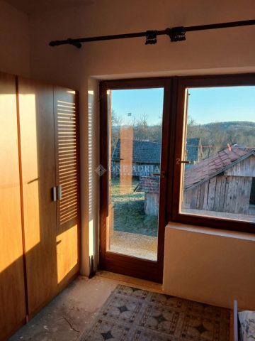 Hiša Naprodaj - Karlovačka Vojnić - foto 3/9