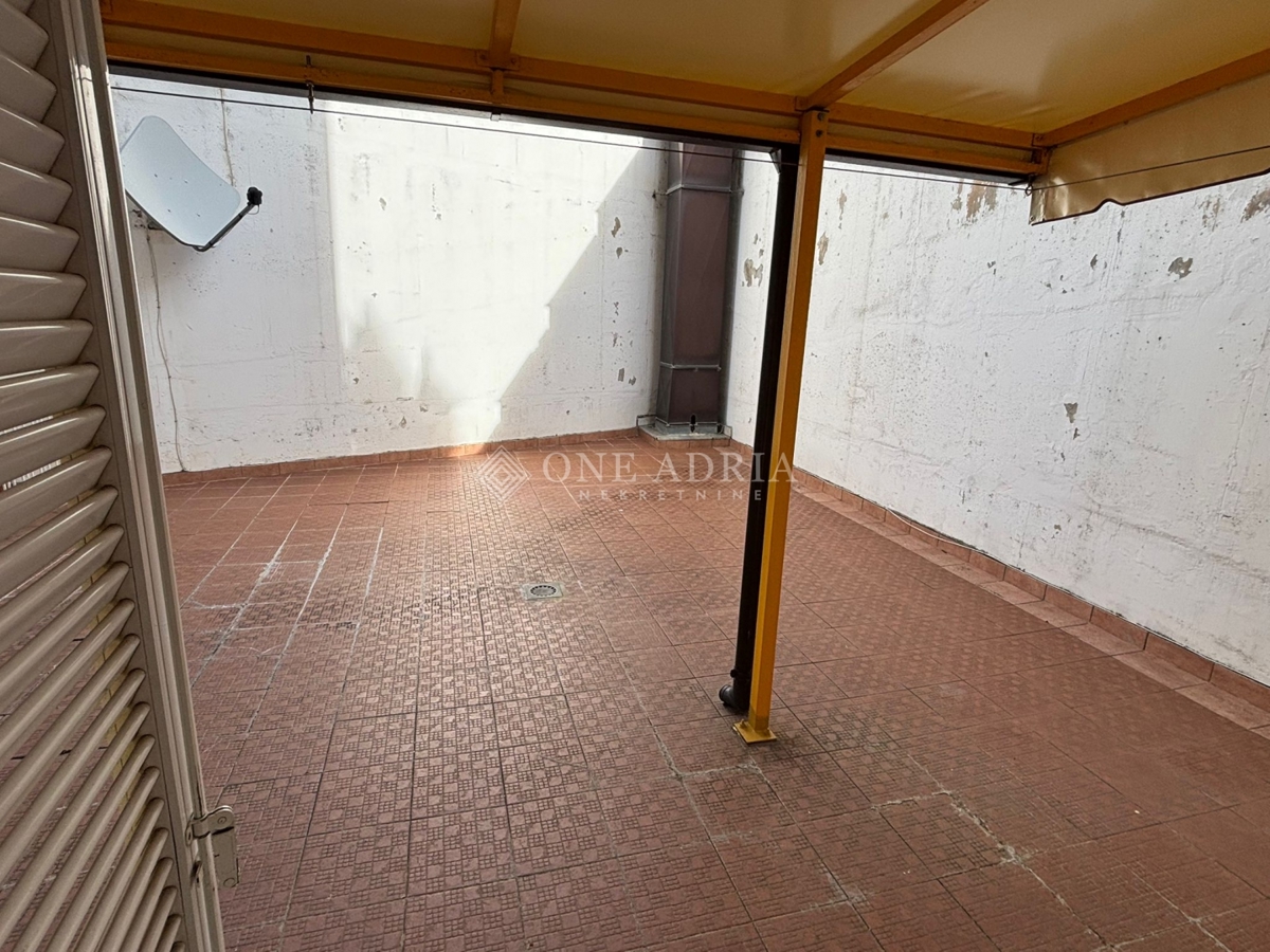 Appartement À vendre - PRIMORSKO-GORANSKA CRIKVENICA