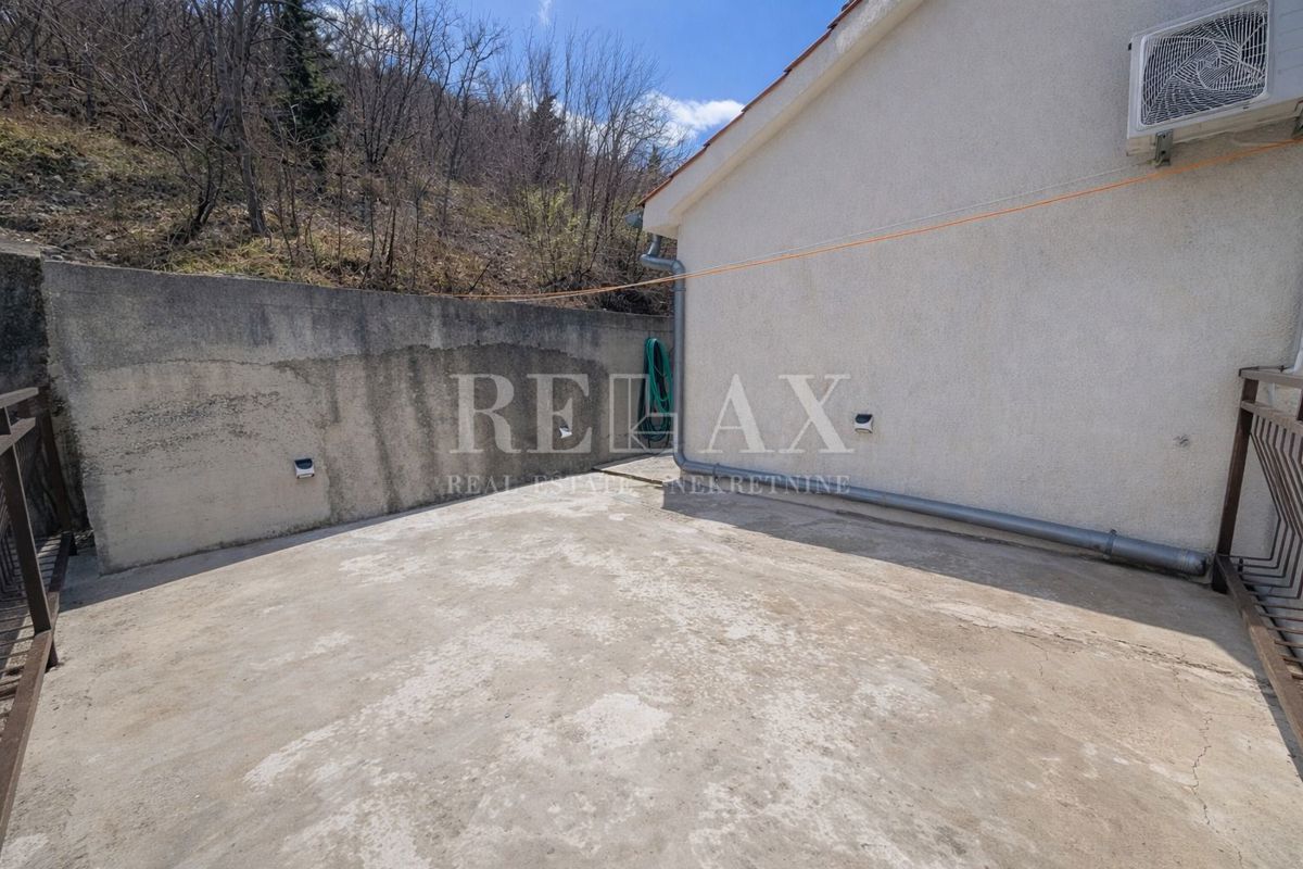 Flat For sale - LIČKO-SENJSKA SENJ