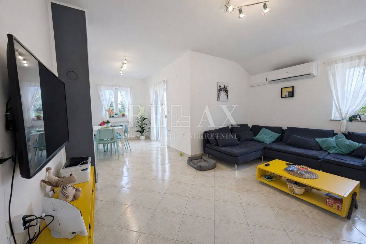 Flat For sale - LIČKO-SENJSKA SENJ