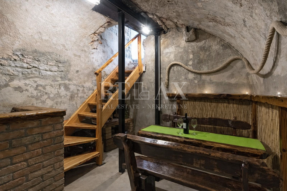 House For sale - PRIMORSKO-GORANSKA CRIKVENICA