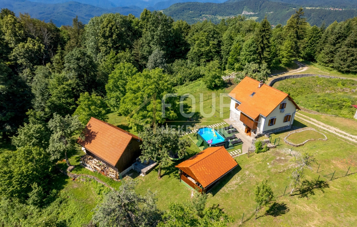Kuća Na prodaju - PRIMORSKO-GORANSKA BROD MORAVICE