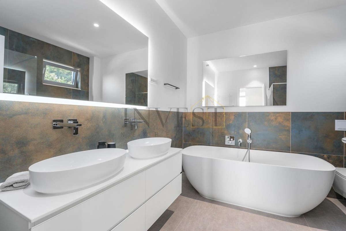 Haus Zu verkaufen - SPLITSKO-DALMATINSKA TROGIR